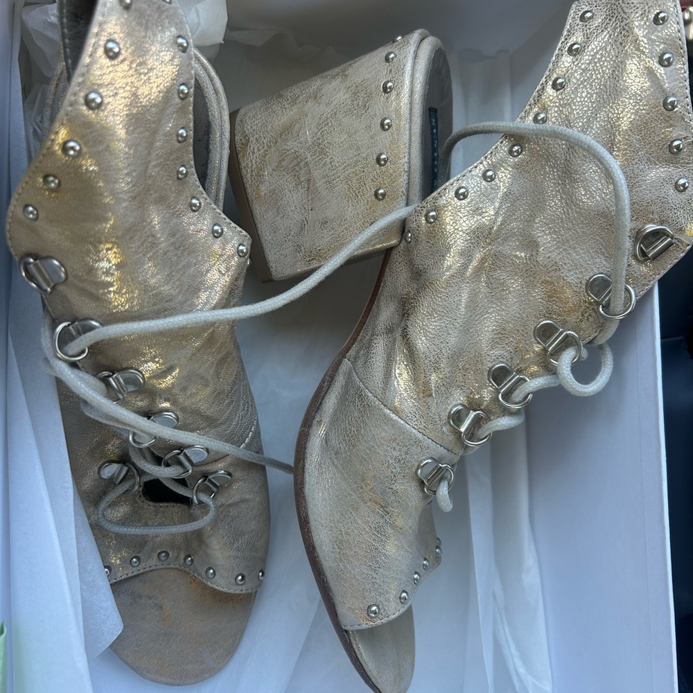 Sesto Meucci Gold Lace-Up Heeled Boots